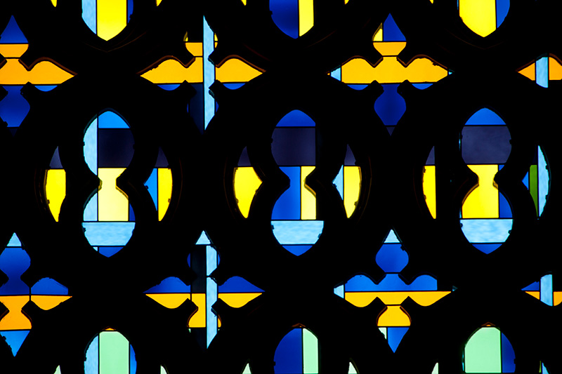 Obertura del nou vitrall N-IV de la Catedral de Girona