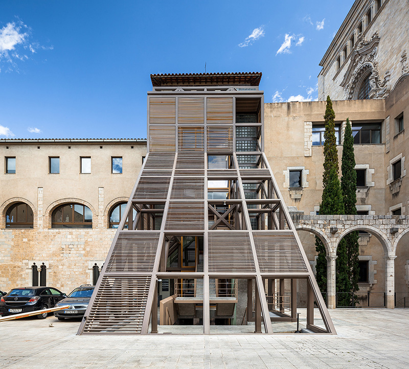 Adequació i millora de la seu de la demarcació de Girona del COAC