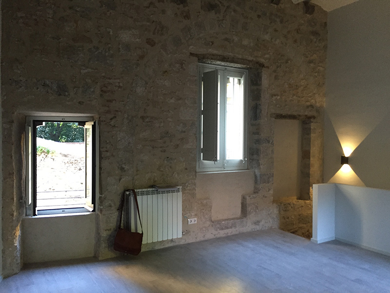 Reforma de dos habitatges en un al Barri Vell de Girona