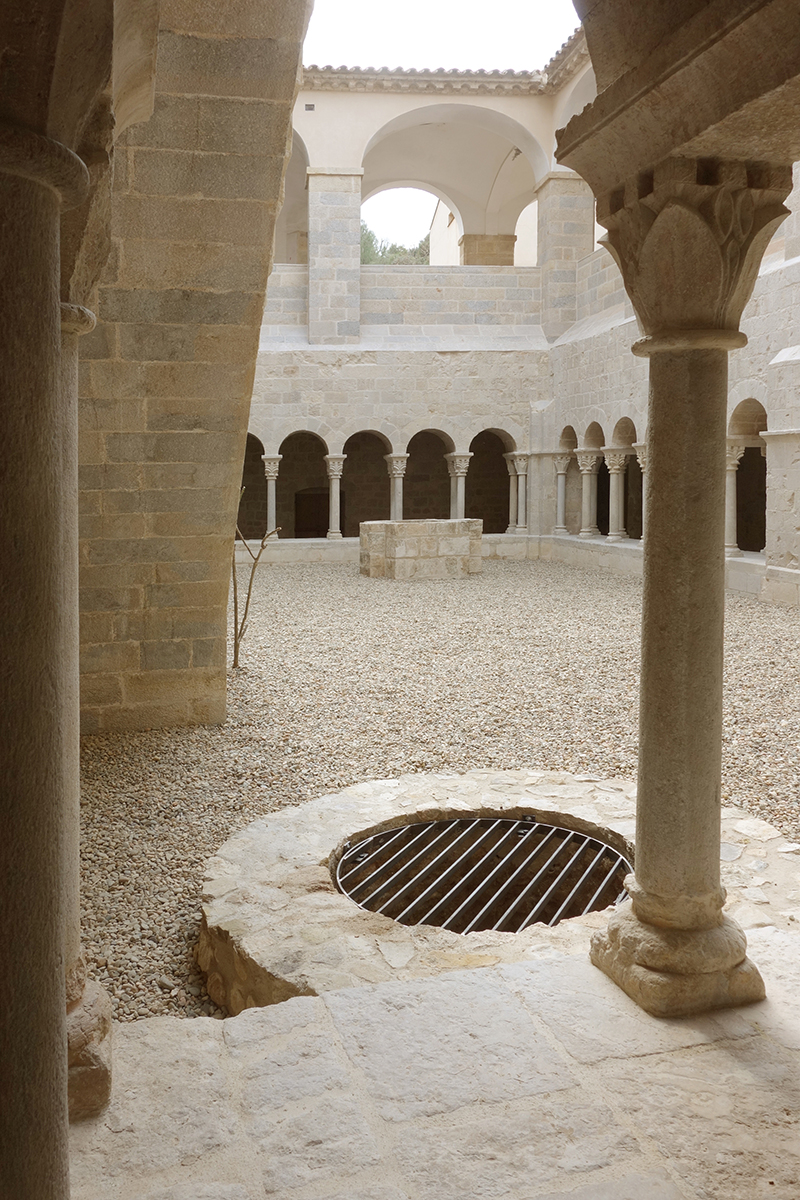 Restauració del claustre del Monestir de Sant Daniel